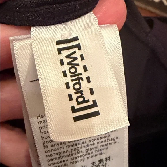 Gorgeous “WOLFORD” Bathing Suit with wire rim bra - Picture 3 of 8